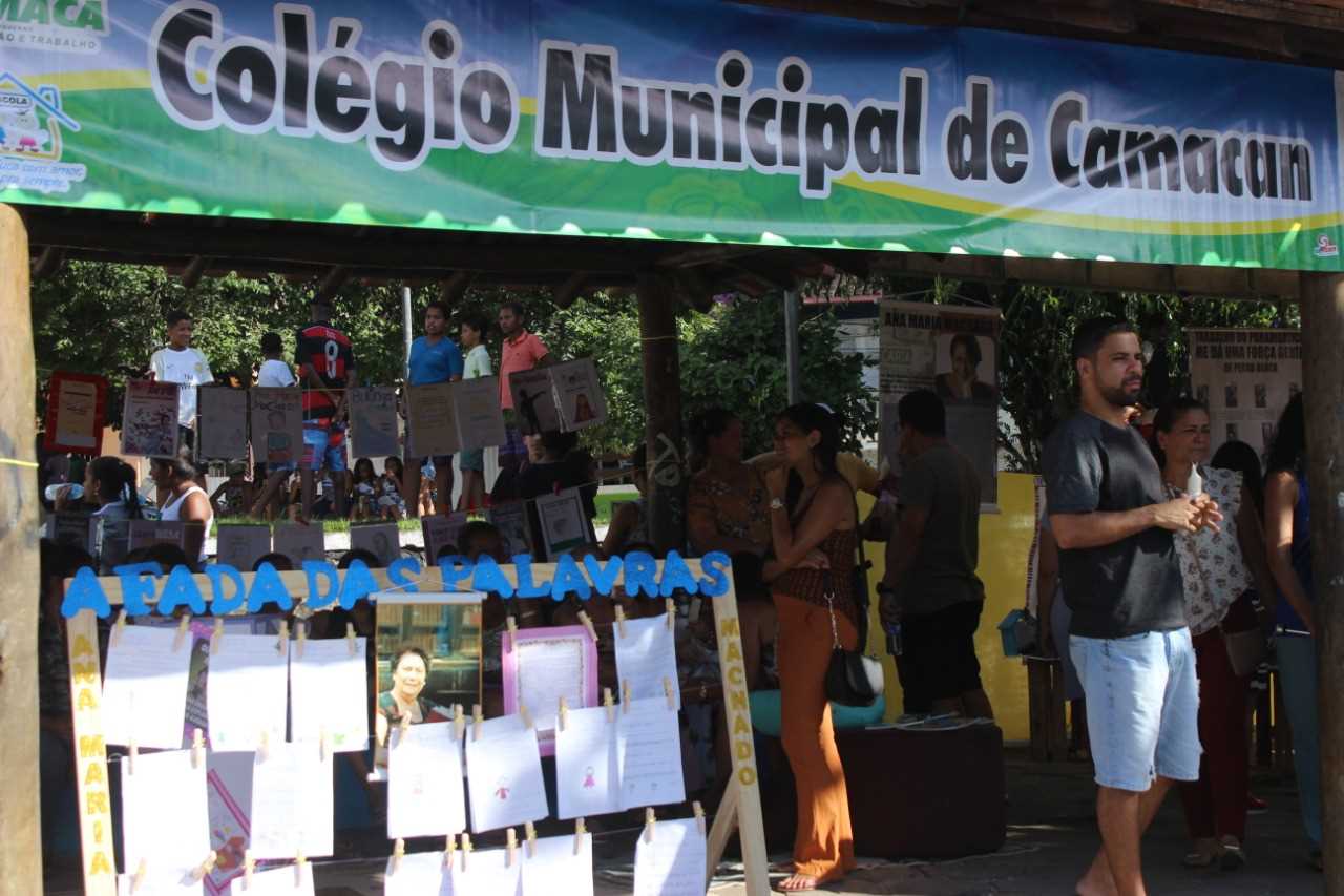 Feira Literária Camacan